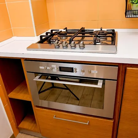 Cozy With Private Patio In Vatican Appiano Apartamento Roma
